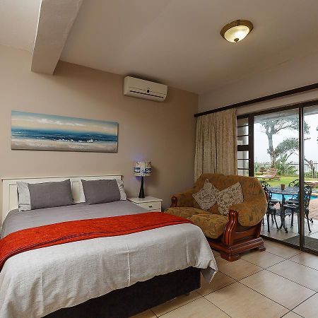 My Den Beachfront B&B And Self-Catering Port Shepstone Dış mekan fotoğraf